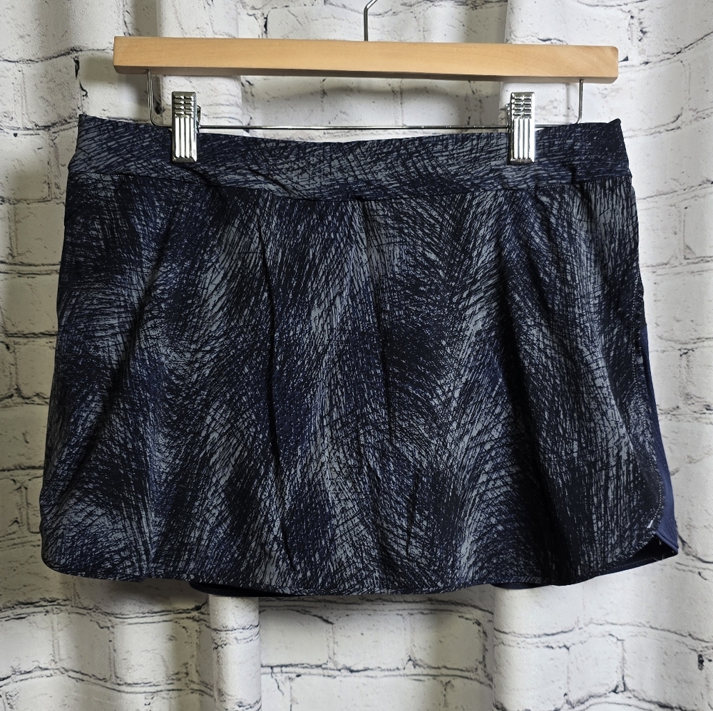 Outdoor Voices Women's‎ Athletic Skort Size Medium